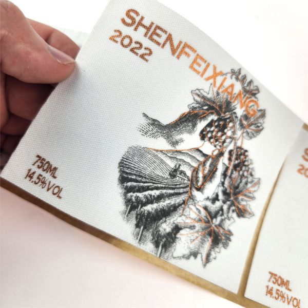 Silk Cloth Hot Stamping Personalised Wine Bottle Labels UV Printing Printable Wine Labels