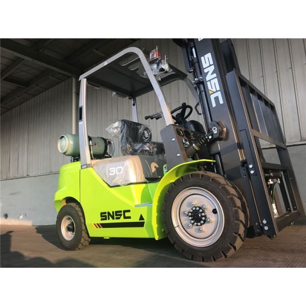 3000kg New Forklift Price Japan Nissan Engine LPG Gas Forklift