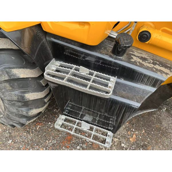 Used JCB 4CX 3CX Small Excavator 1.3m³ Bucket Backhoe Loader 7800kg