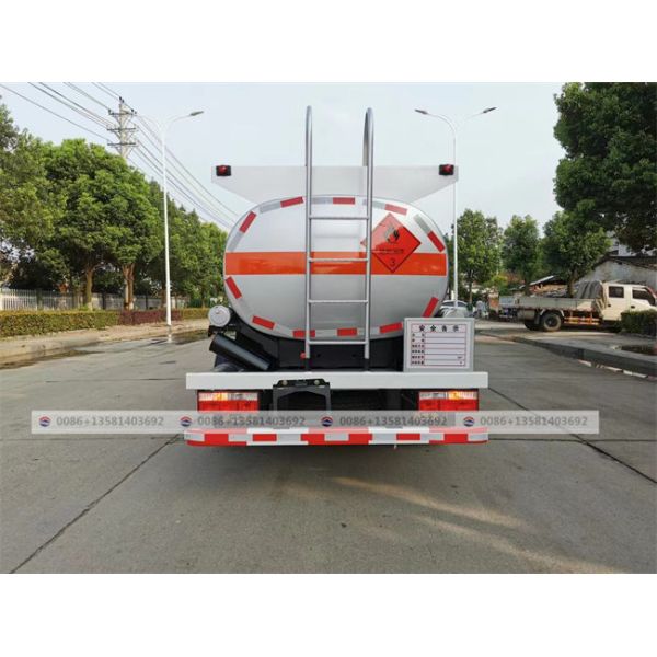 2024 New Type Dongfeng Fuel Oil Tanker Truck Price 6CBM Fuel Bowser Mobile