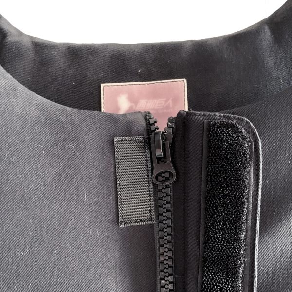 Customized Logo Horse Riding Vest Body Protection Damping Safety Sports Equestrian Clothing