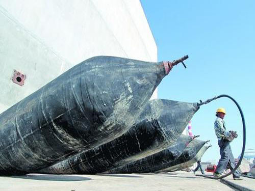 19,000T Ship Launching Marine Airbags 0.15MPa To 0.35MPa