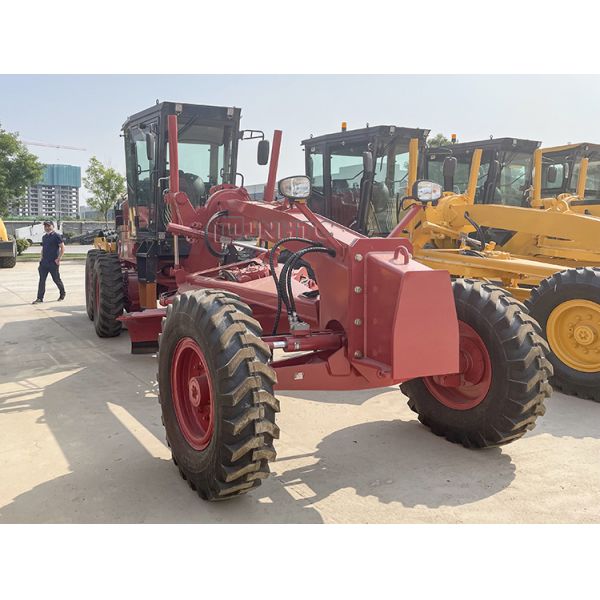 3 Axles 12 weheels container 50 tons heavy duty Van Semi Trailer 1