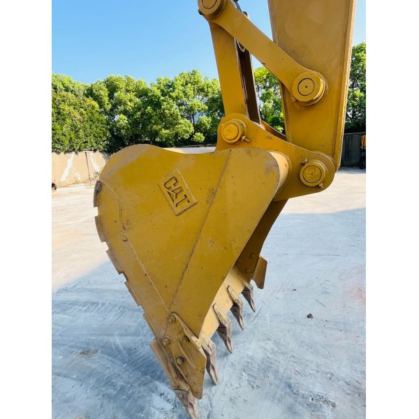 Second Hand CAT Caterpillar 320D Hydraulic Crawler Excavator 20 Tons