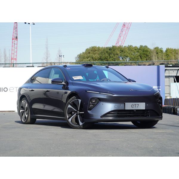 NIO ET7 Four Wheel Drive Electric Cars Vehicles Luxury 700km High Capacity Battery